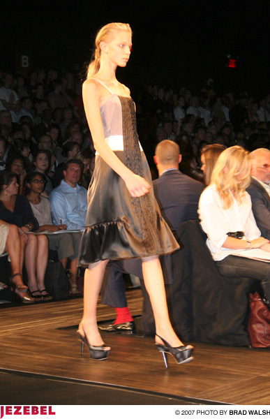 Illustration for article titled Max Azria Spring/Summer '09 Show & Scene